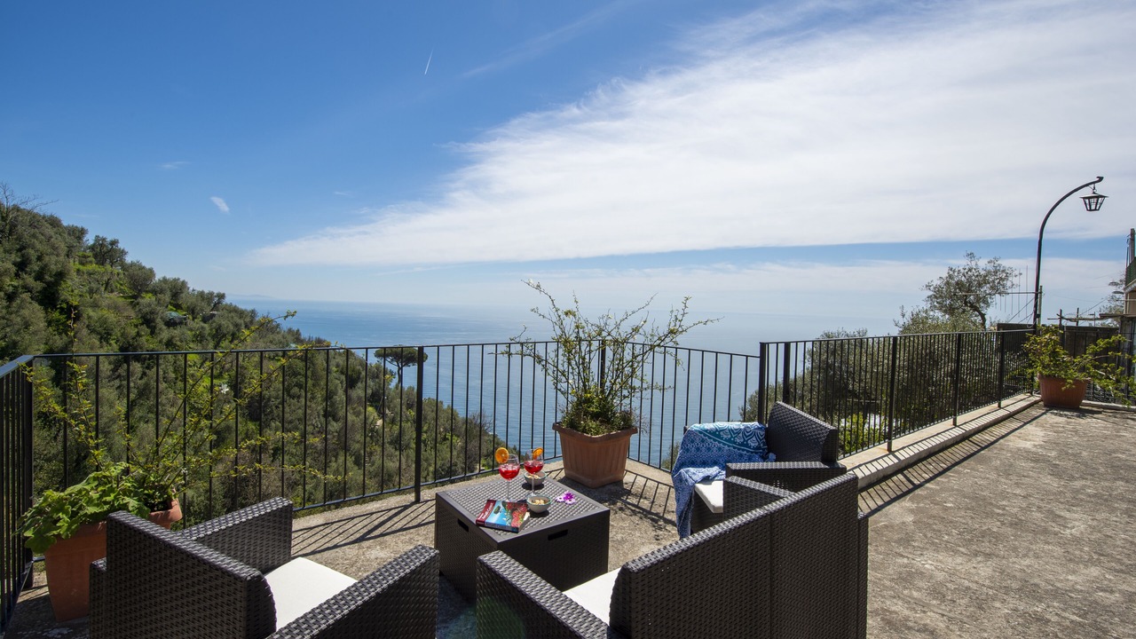 Photo of Patio Balcony in Montepertuso