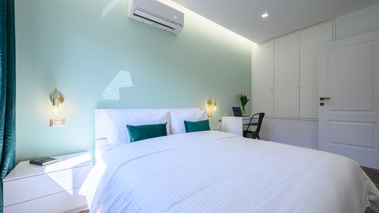Photo of Bedroom in Quarto