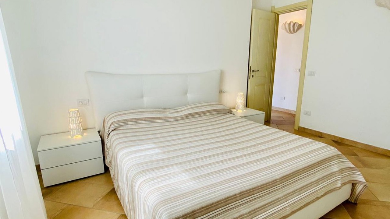 Photo of Bedroom in Case Peschiera-Lu Fraili