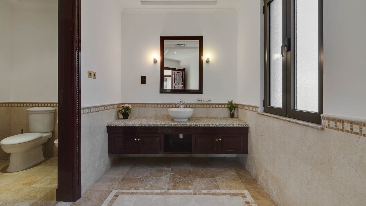 Photo of Bathroom in Palm Jumeirah