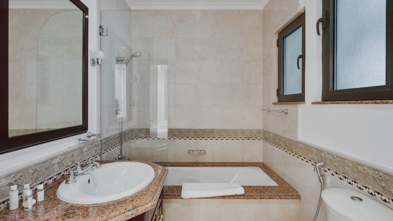 Photo of Bathroom in Palm Jumeirah