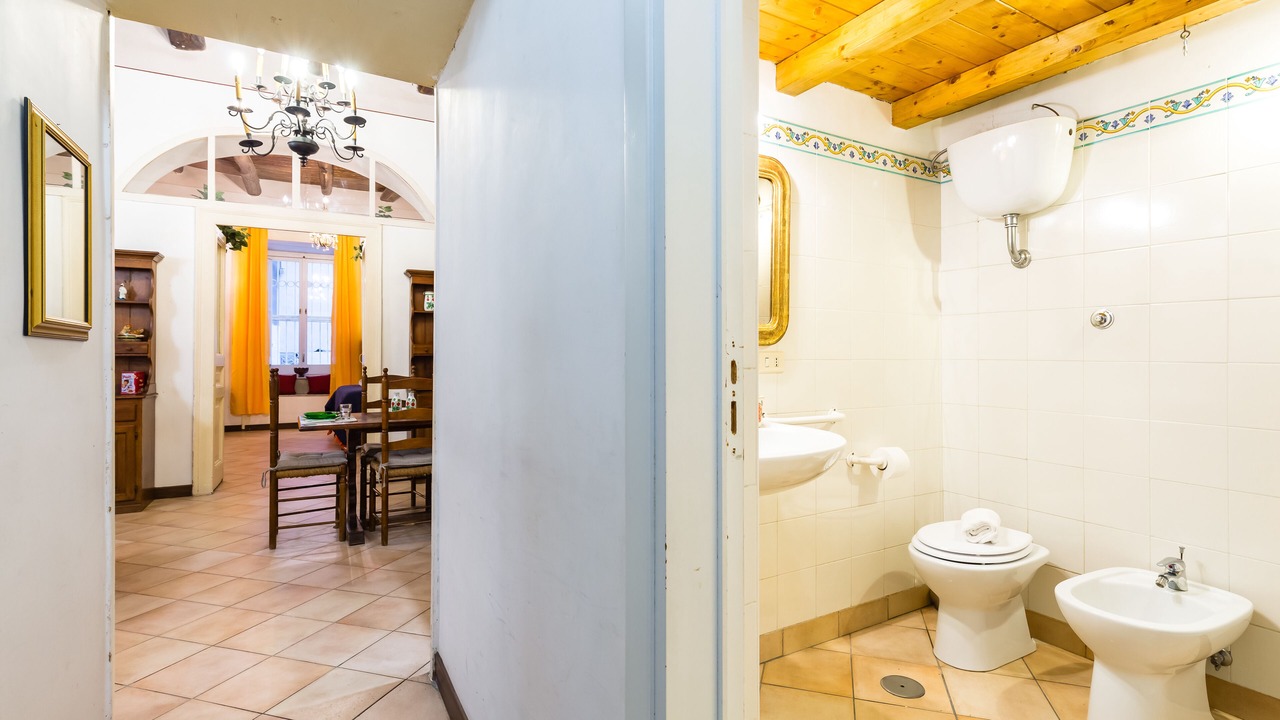 Photo of Bathroom in Montecalvario