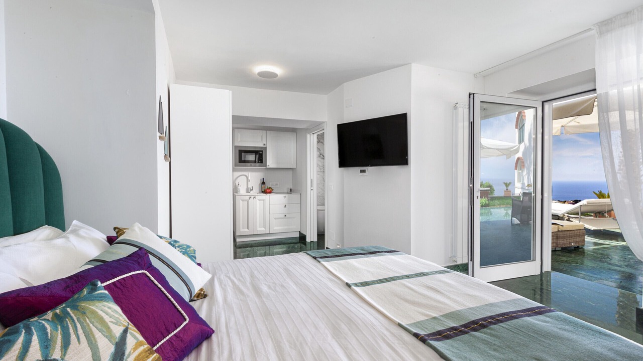 Photo of Bedroom in Capri