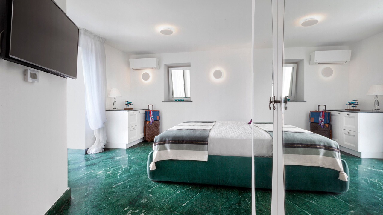 Photo of Bedroom in Capri