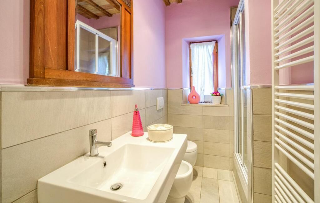 Photo of Bathroom in Montelupone