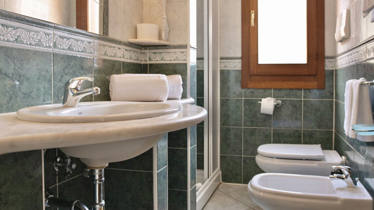 Photo of Bathroom in Sos Alinos