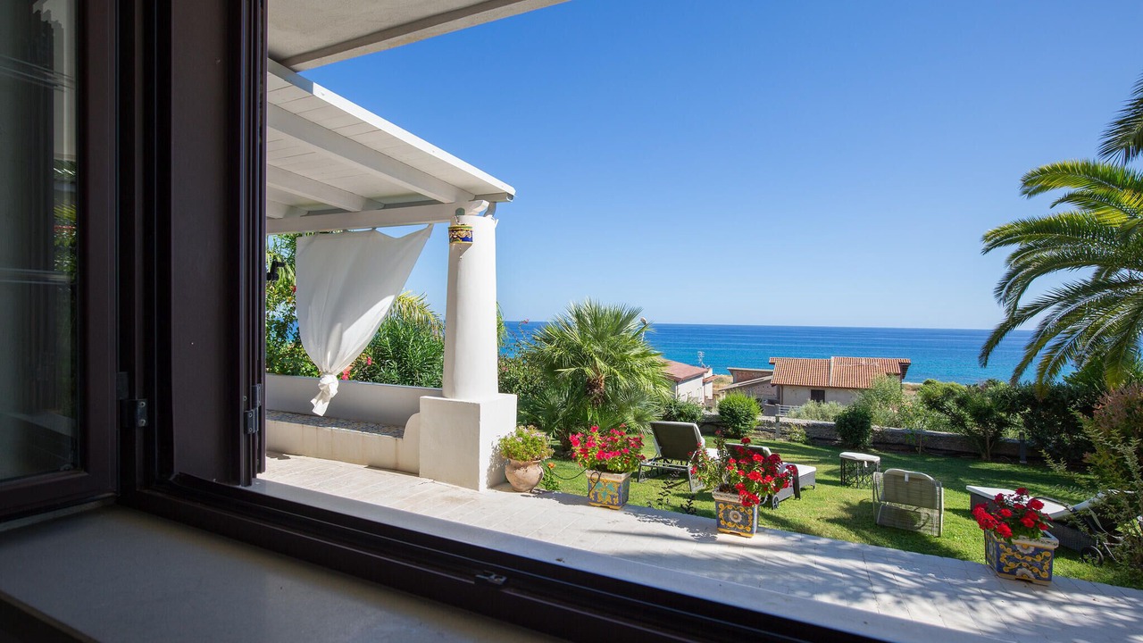 Photo of Bedroom in Brancaleone Marina