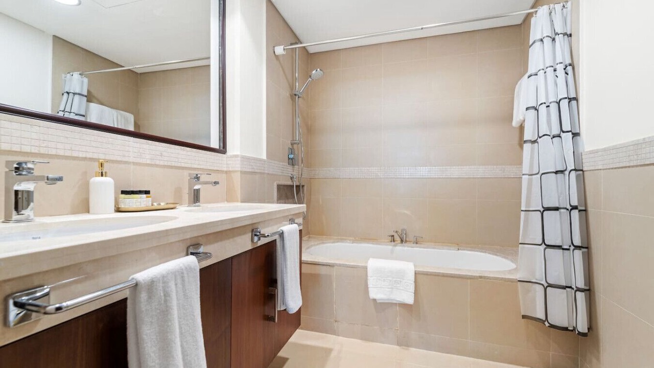 Photo of Bathroom in Downtown Dubai