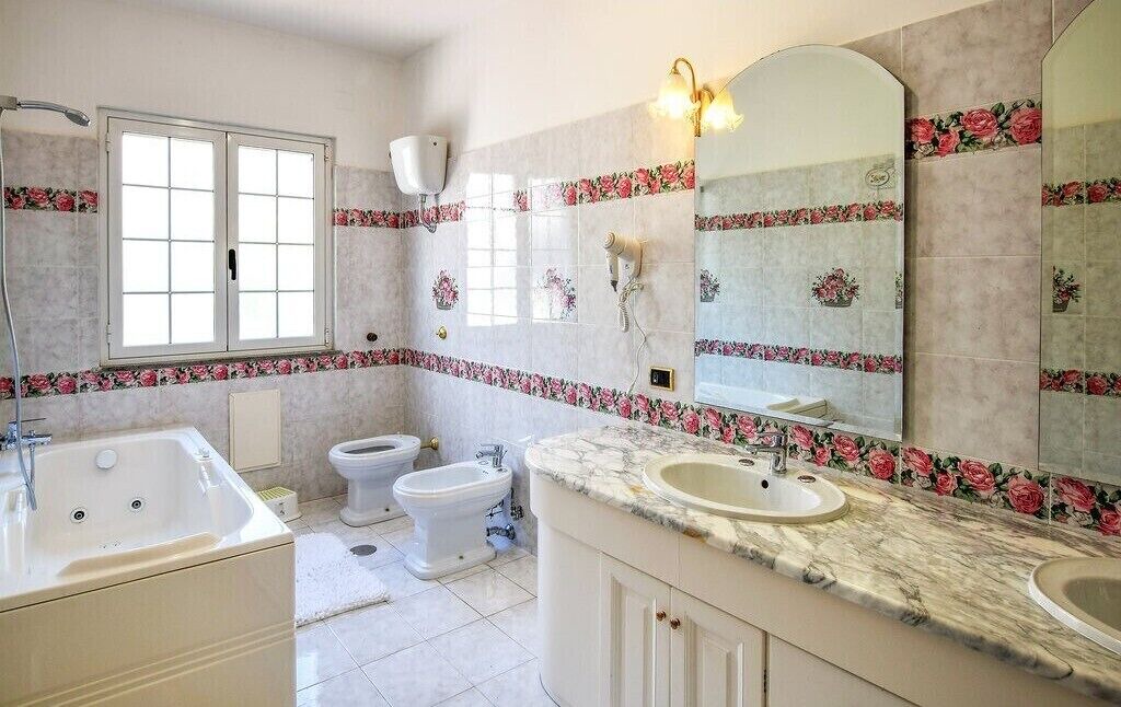 Photo of Bathroom in Praia a Mare
