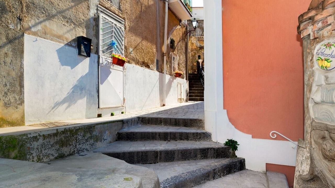 Photo of Outdoor in Montepertuso