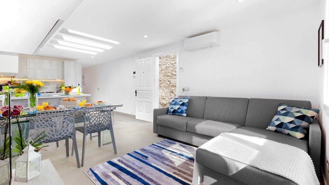 Photo of Livingroom in Montepertuso