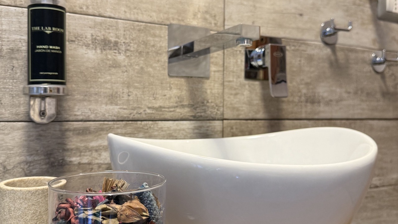 Photo of Bathroom in Cercola