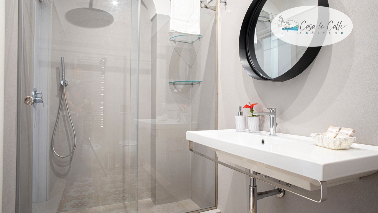 Photo of Bathroom in Laurito