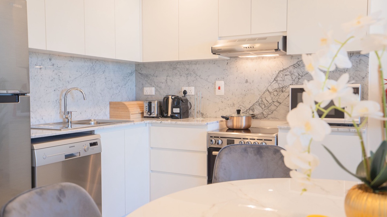 Photo of Kitchen in Umm Suqeim 3