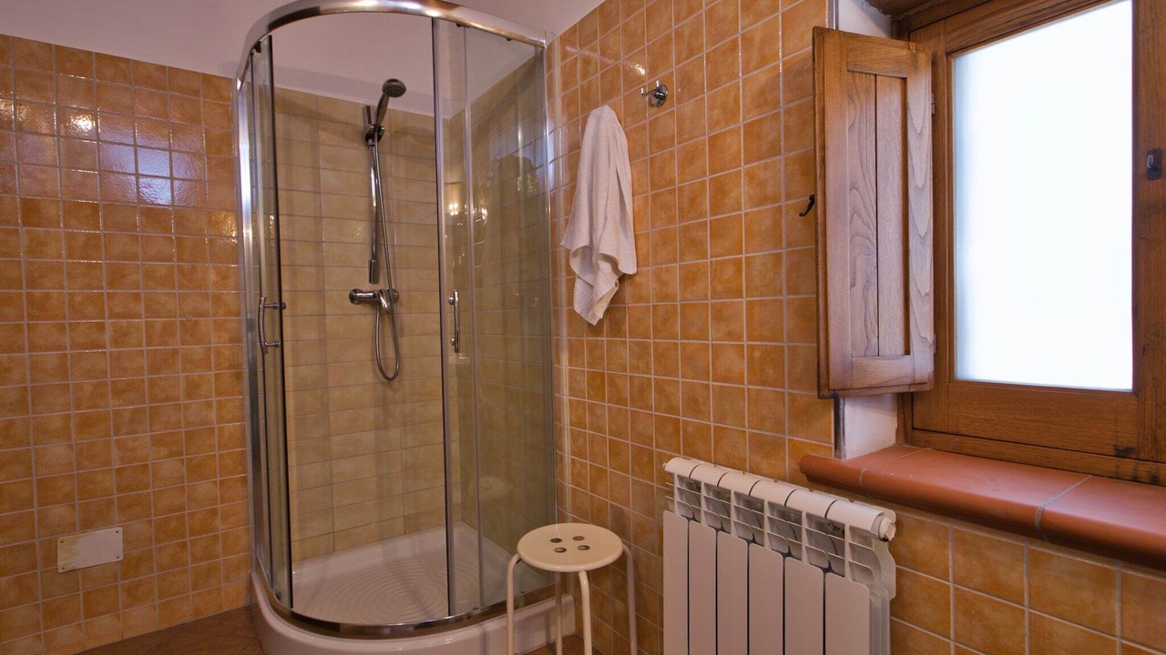 Photo of Bathroom in Limbadi
