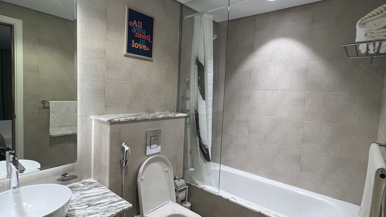 Photo of Bathroom in Za'abeel 2
