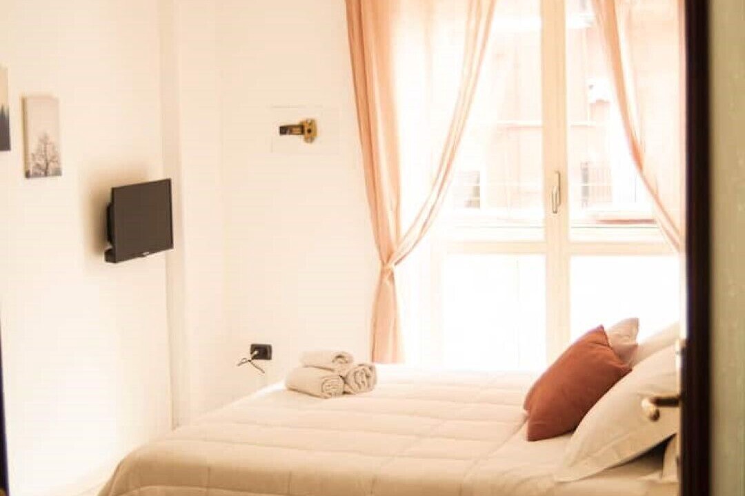 Photo of Bedroom in Naples City Centre