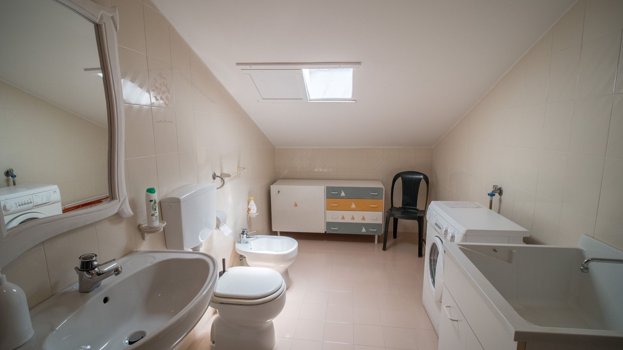 Photo of Bathroom in Scalea