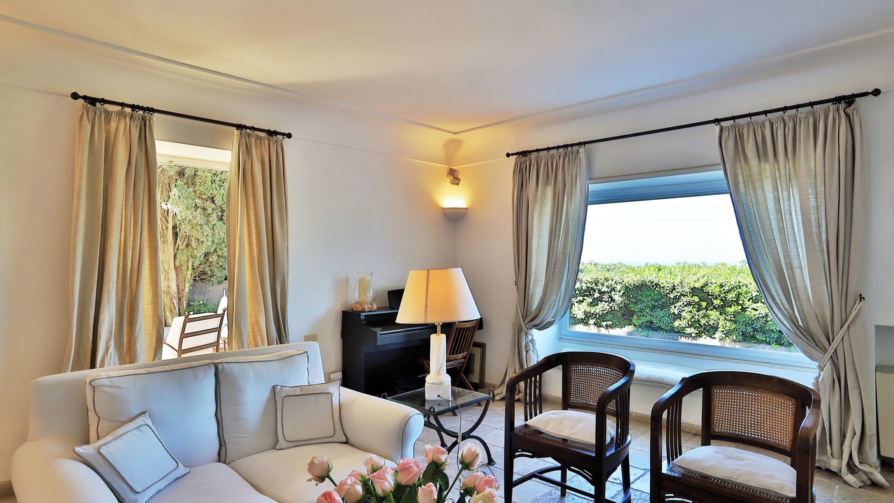 Photo of Livingroom in Marina Grande