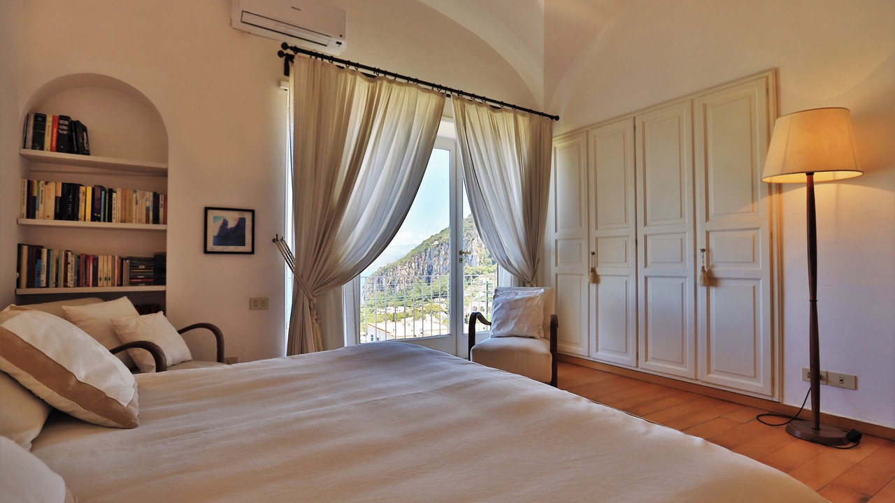Photo of Bedroom in Marina Grande