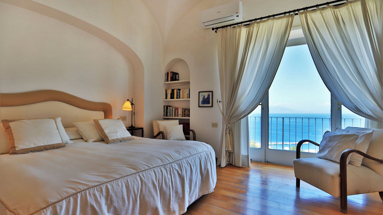 Photo of Bedroom in Marina Grande
