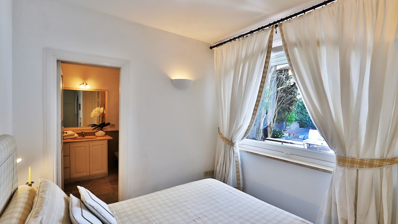 Photo of Bedroom in Marina Grande