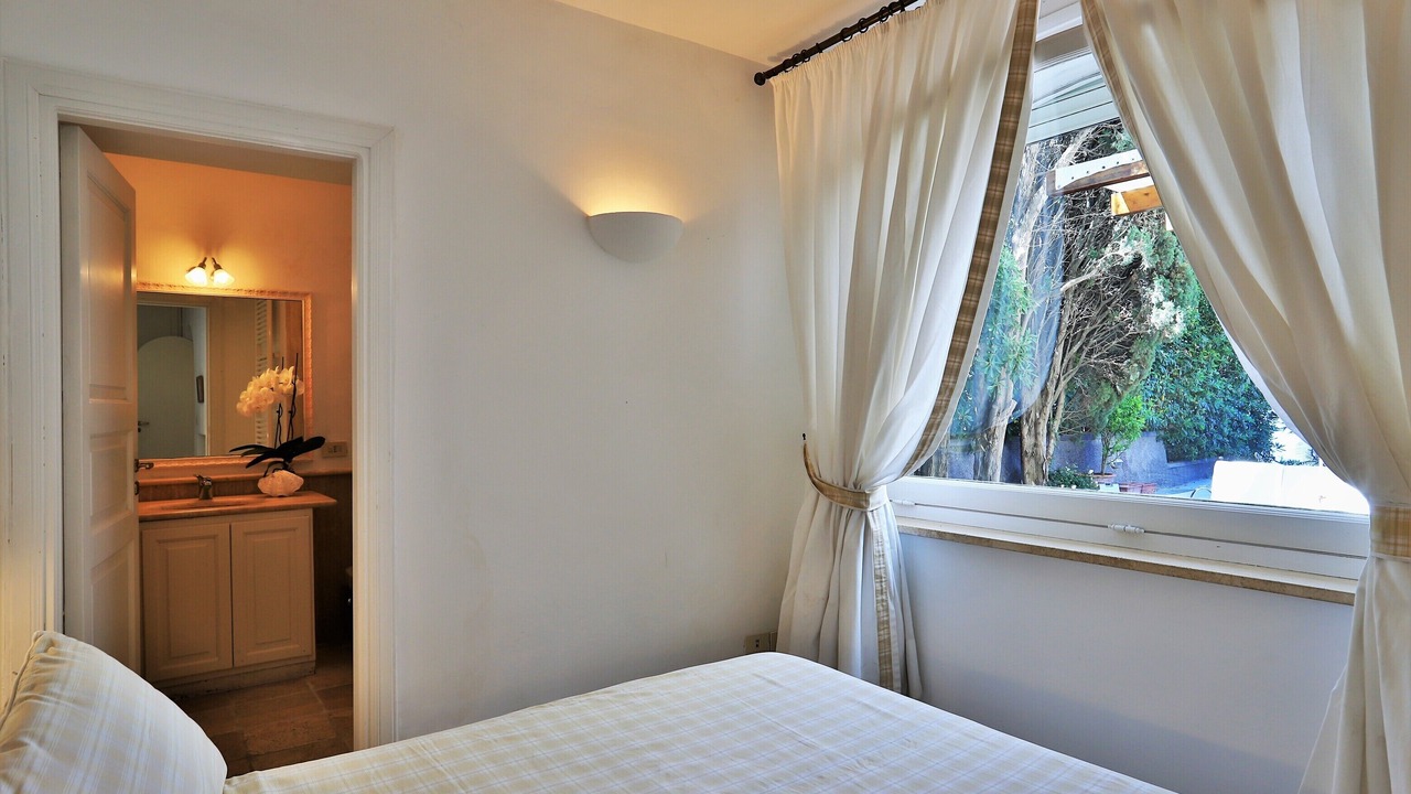 Photo of Bedroom in Marina Grande
