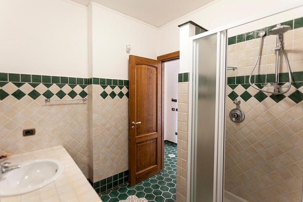 Photo of Bathroom in Sant'Agata de'Goti
