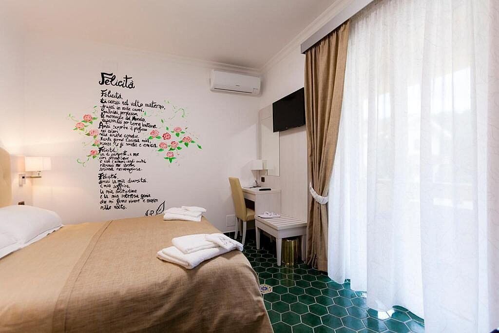 Photo of Bedroom in Sant'Agata de'Goti