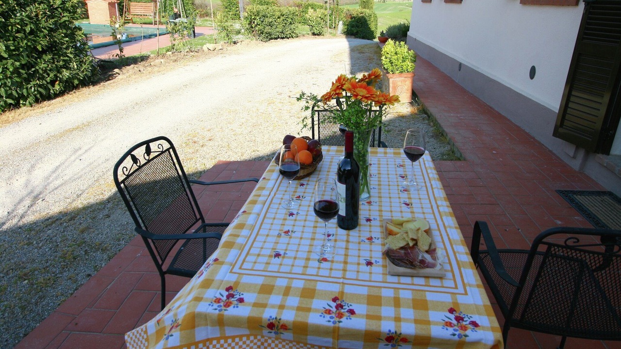 Photo of Patio Balcony in Gallina