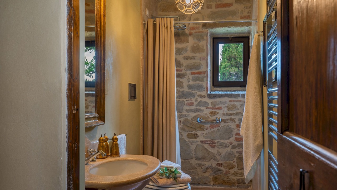Photo of Bathroom in Castiglion Fibocchi