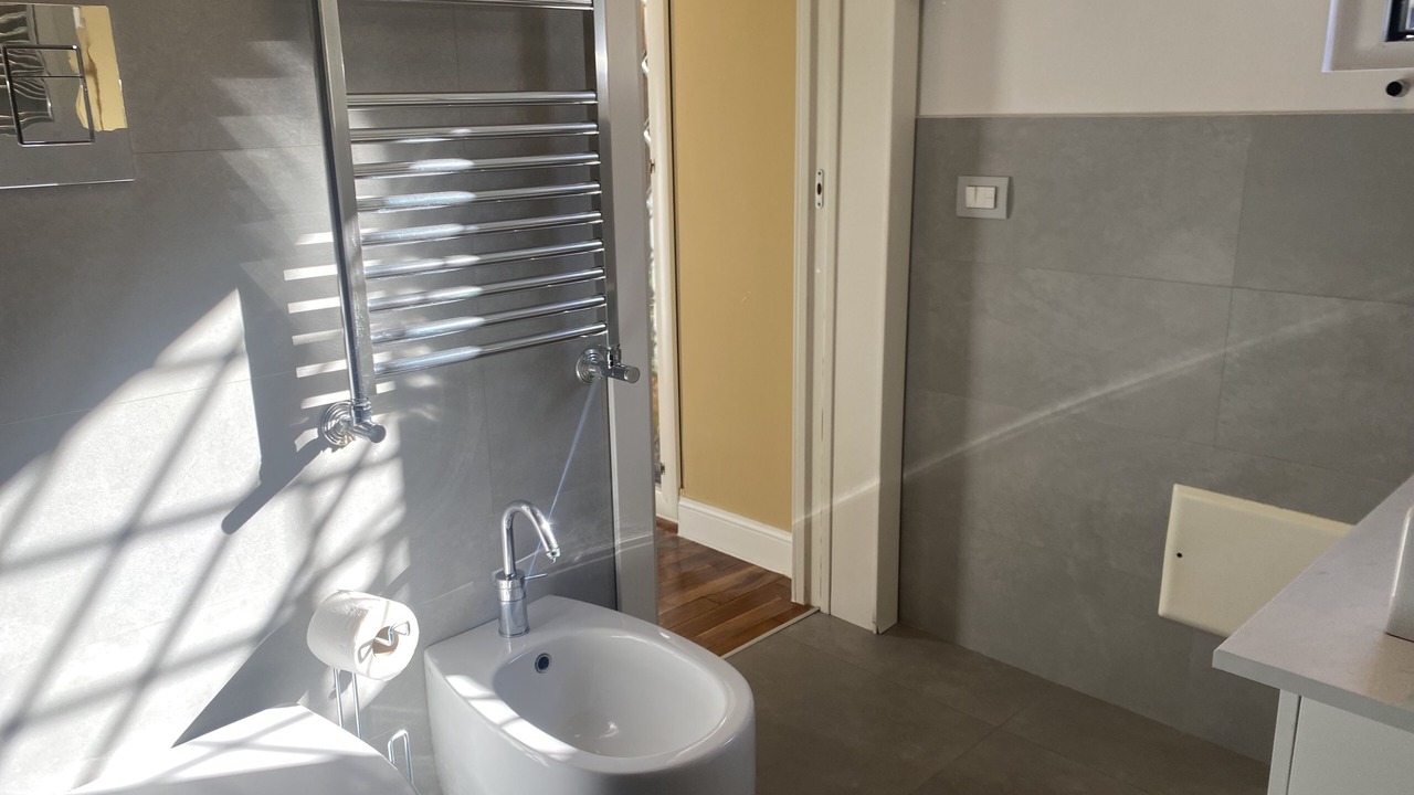 Photo of Bathroom in Chiaia