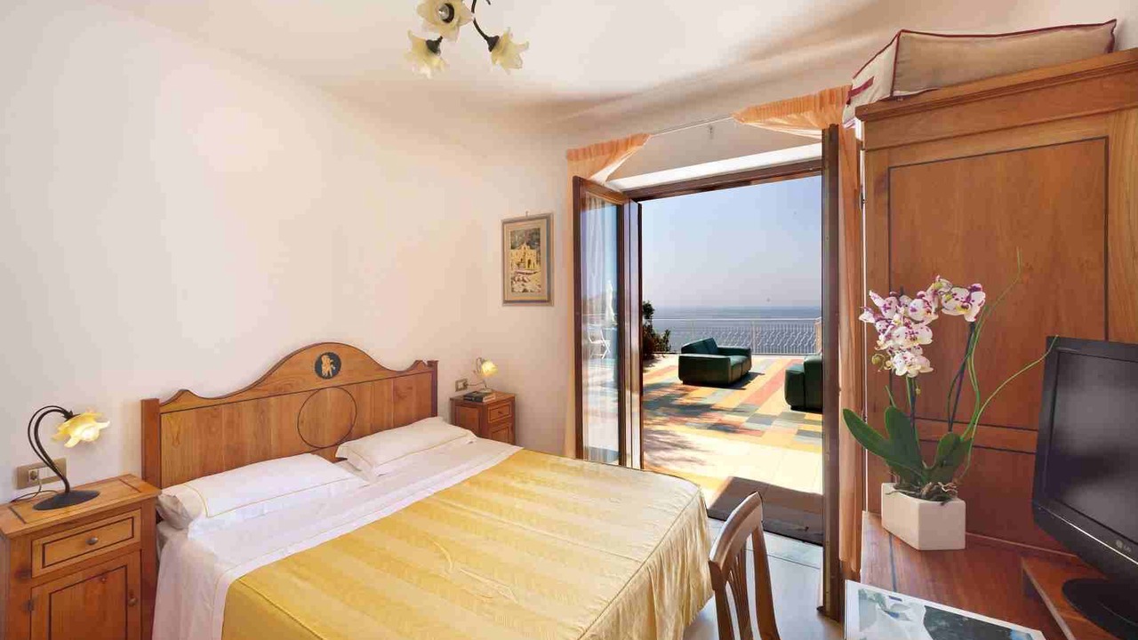 Photo of Bedroom in Marina del Cantone