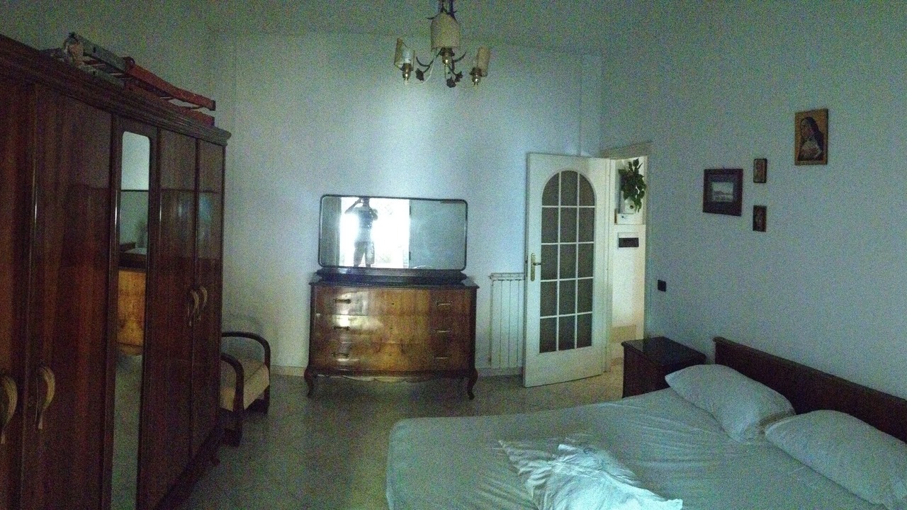 Photo of Bedroom in Meta