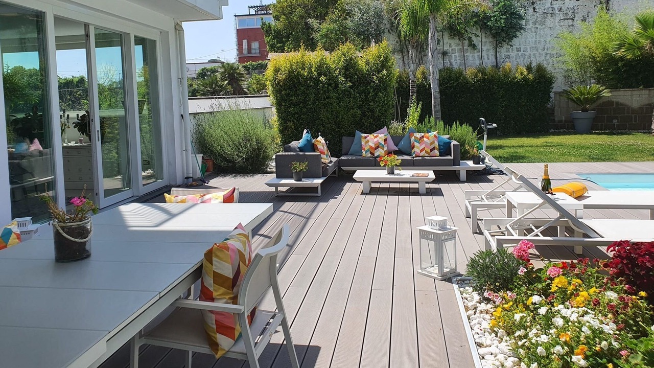 Photo of Outdoor in Naples