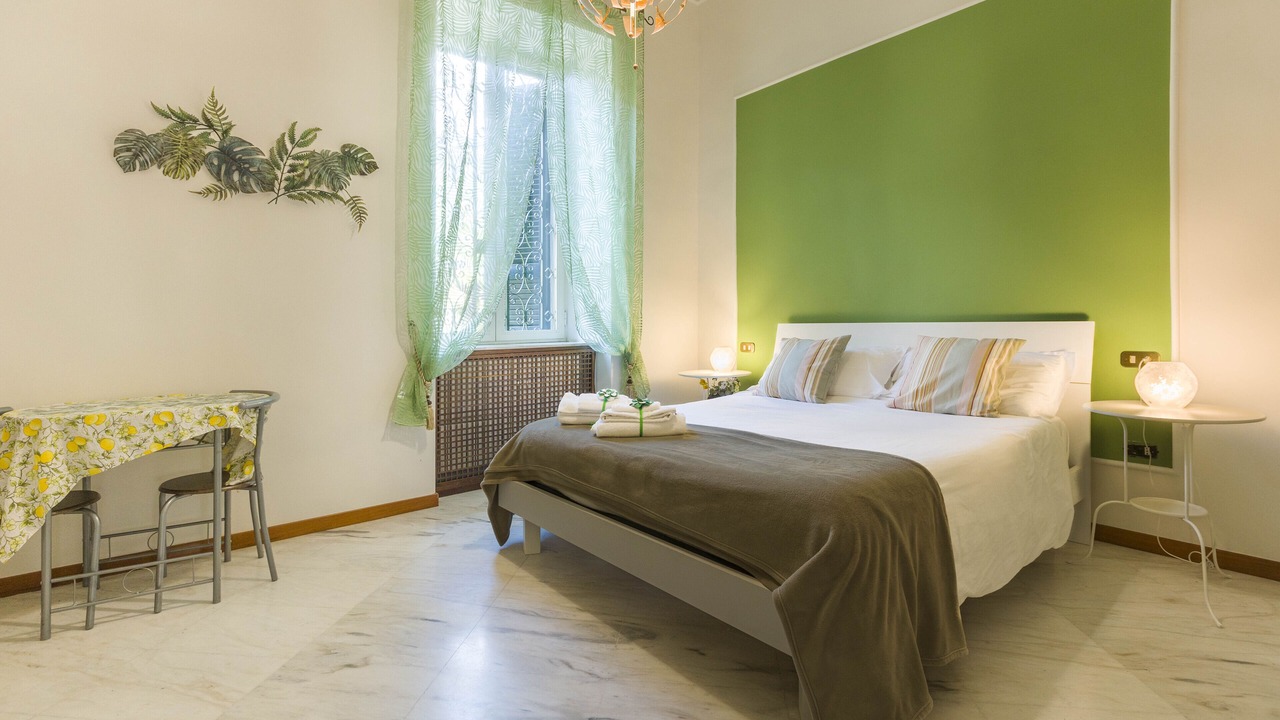 Photo of Bedroom in Chiaia
