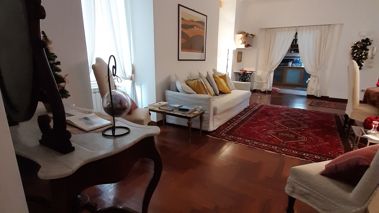Photo of Livingroom in Chiaia