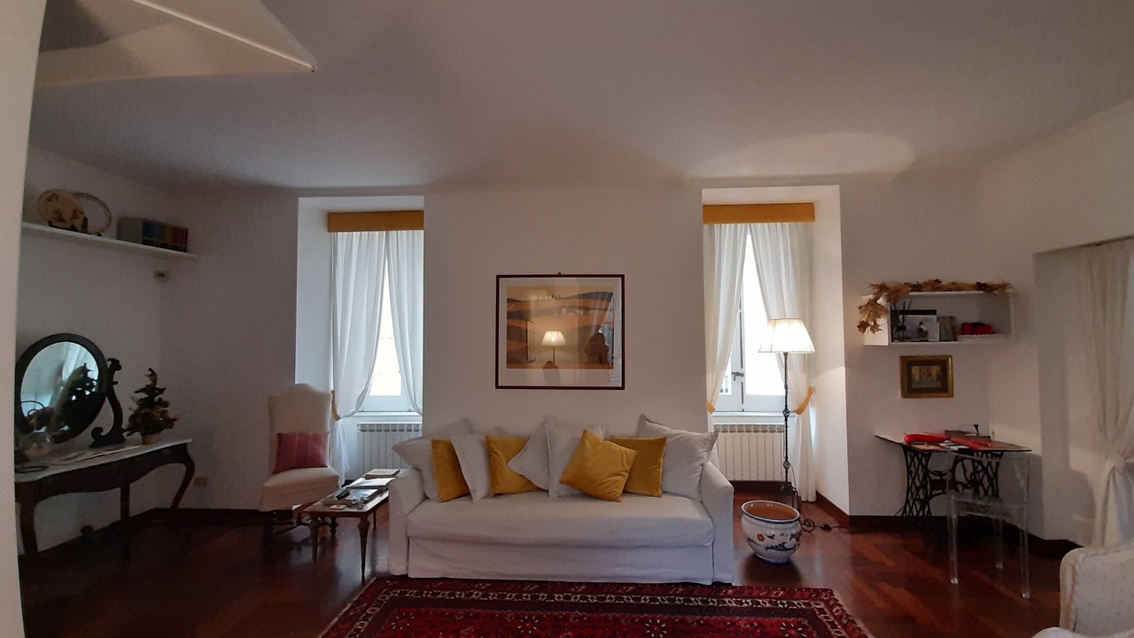 Photo of Livingroom in Chiaia