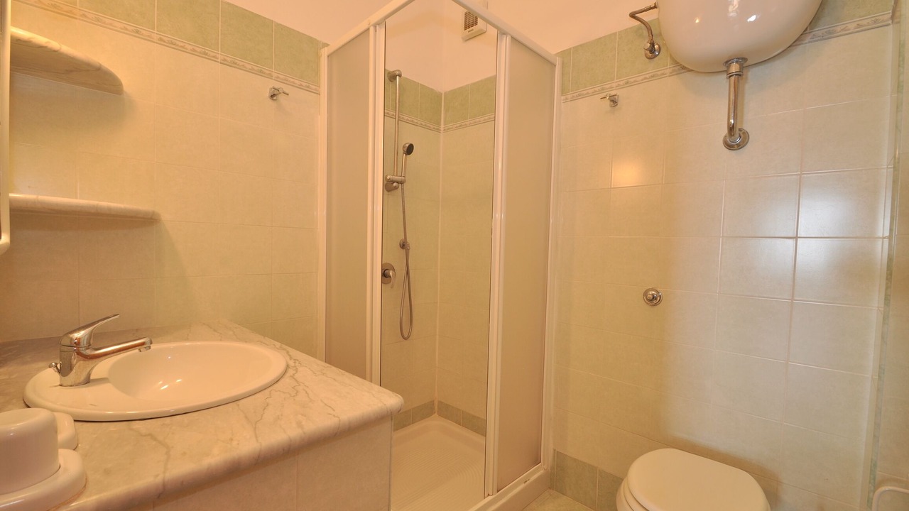 Photo of Bathroom in Anastasi III