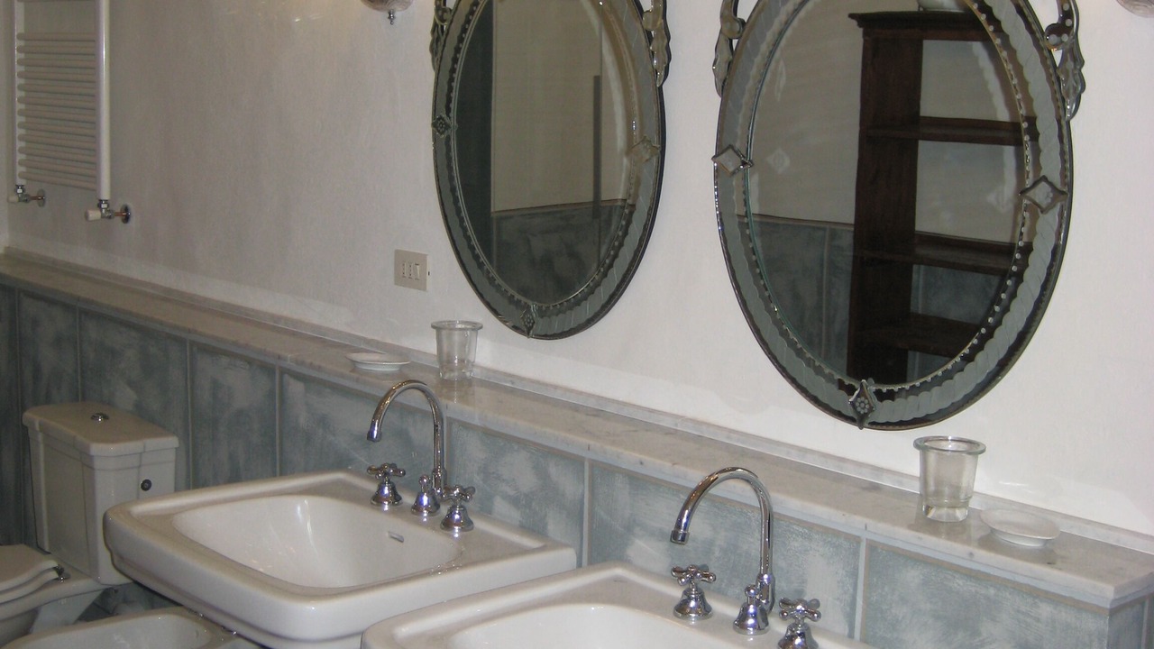 Photo of Bathroom in Giovi-Ponte Alla Chiassa