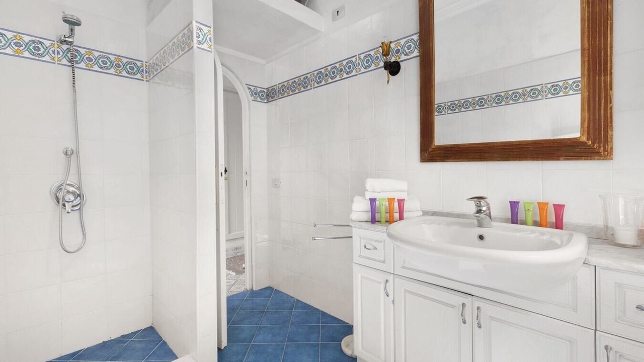 Photo of Bathroom in Tiberio