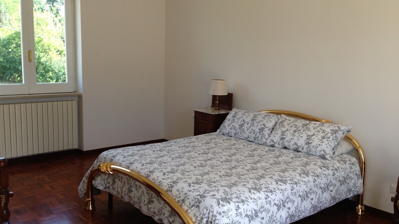 Photo of Bedroom in Atina