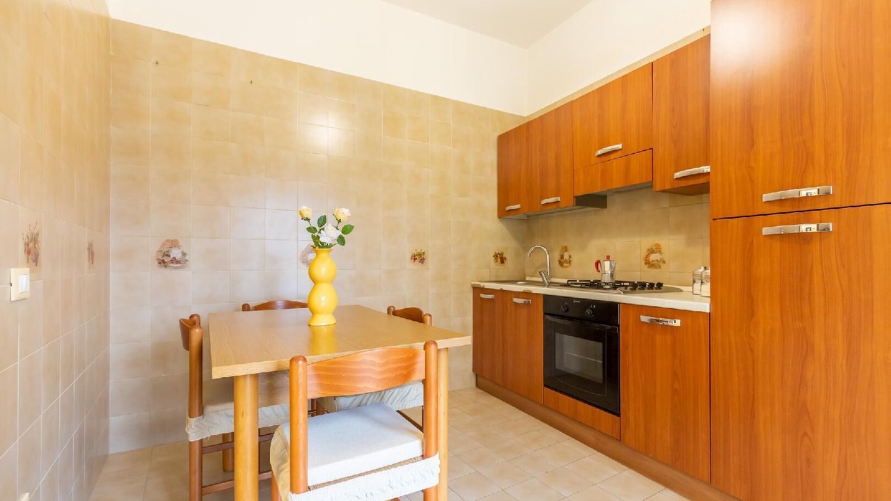 Photo of Kitchen in Meta