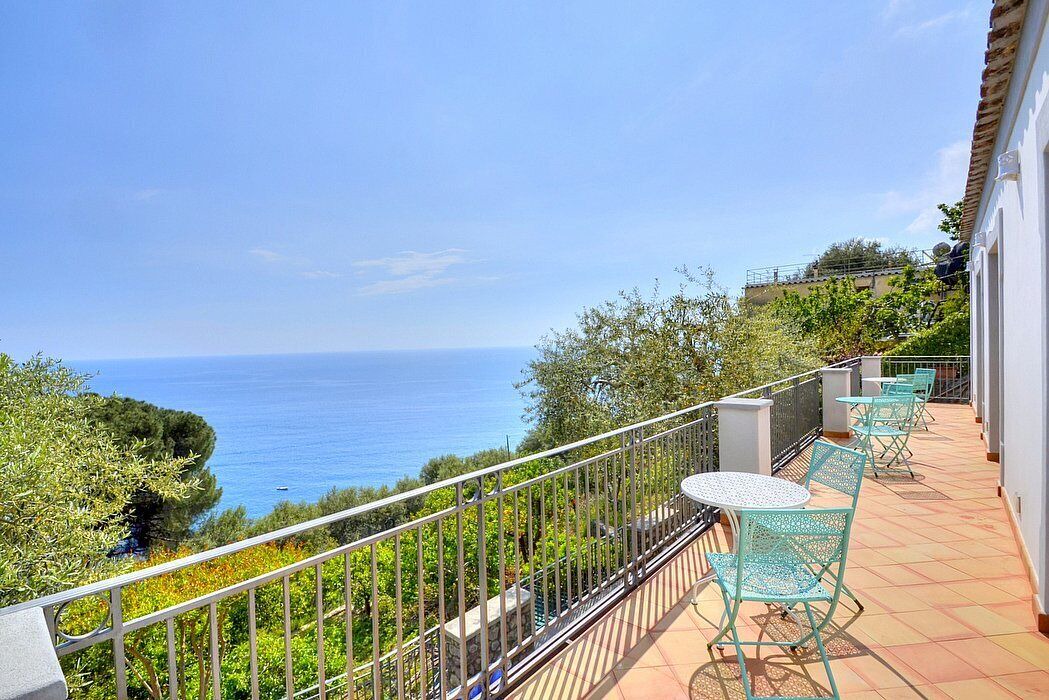 Photo of Patio Balcony in Laurito