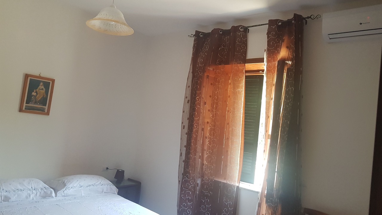 Photo of Bedroom in Bacoli