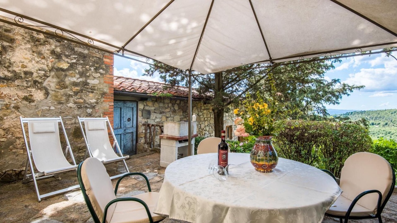 Photo of Patio Balcony in Castellina in Chianti