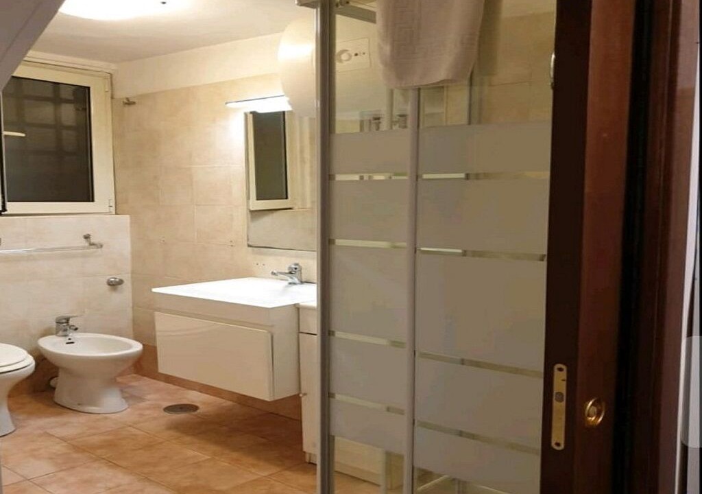 Photo of Bathroom in Naples City Centre