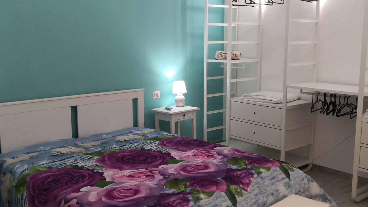Photo of Bedroom in Meta