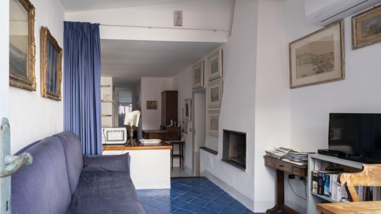 Photo of Livingroom in Ischia Porto