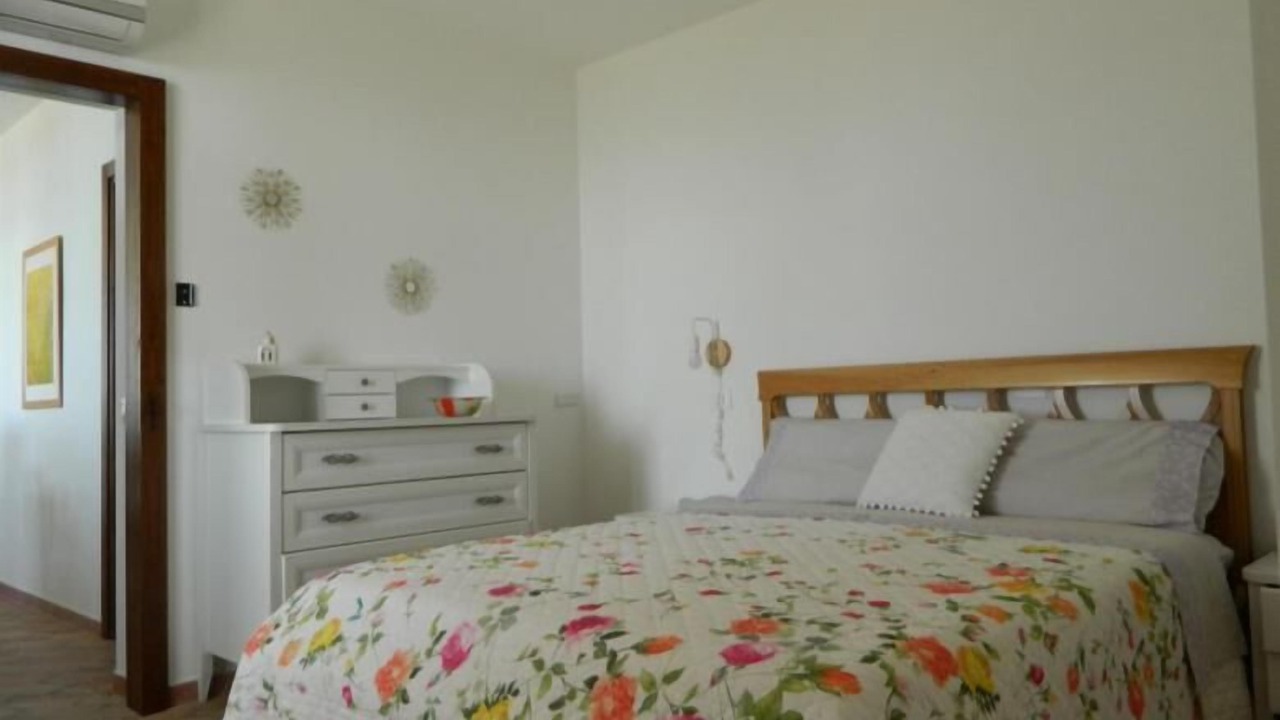 Photo of Bedroom in Tuoro sul Trasimeno